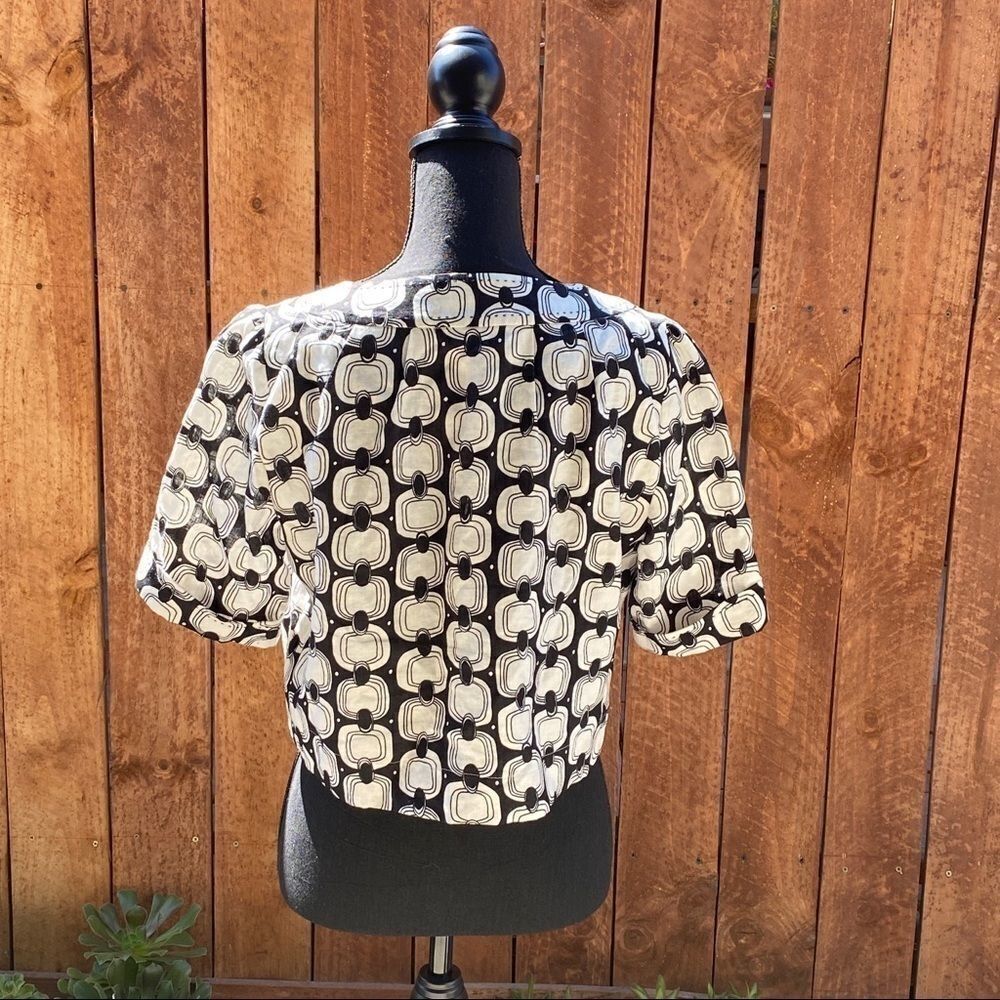 Becky & MAX Jacket - Picture 2 of 14